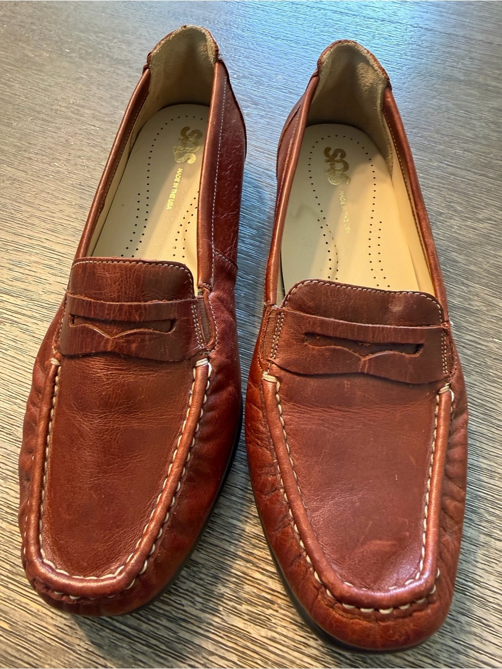 Leather Penny Loafers in Brown - Classic ladies Slip-Ons by SAS. 8W. Bin 127